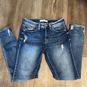 Kancan Minimal Distress Sz 26